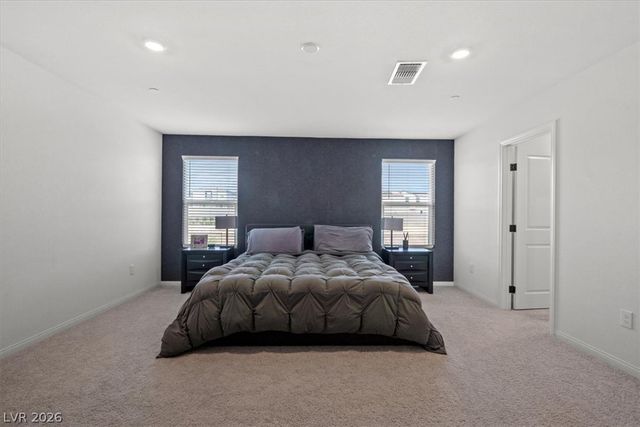 10021 Locking Biner Avenue, Las Vegas, NV 89166