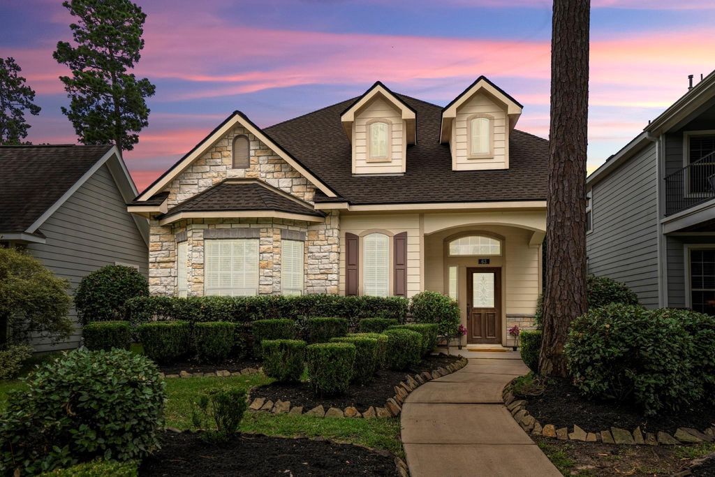 63 Panterra Way, The Woodlands, TX 77382