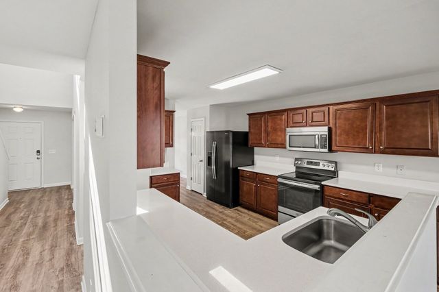 1017 Patmore Ln, Hendersonville, TN 37075