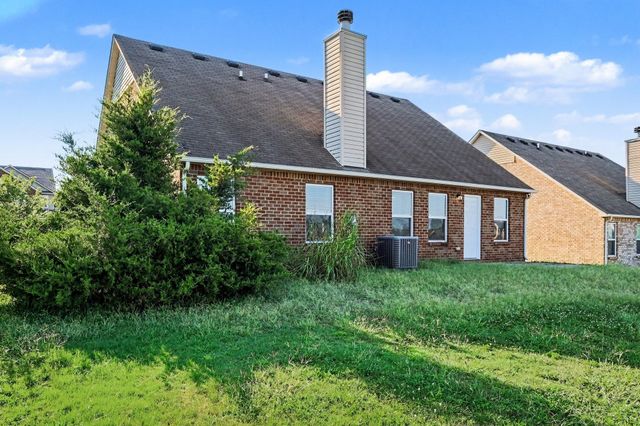 1017 Patmore Ln, Hendersonville, TN 37075