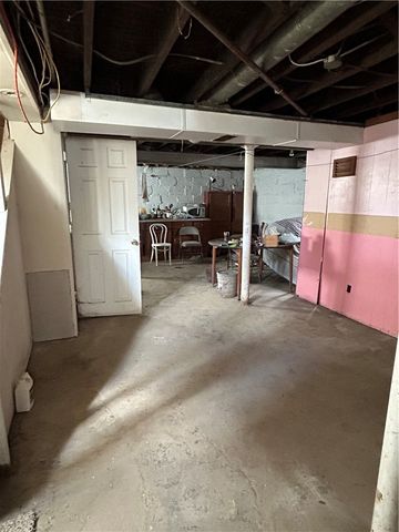 1317 Old Freeport Rd, Pittsburgh, PA 15238