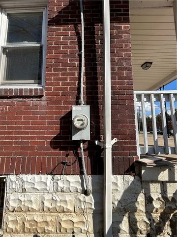 1317 Old Freeport Rd, Pittsburgh, PA 15238
