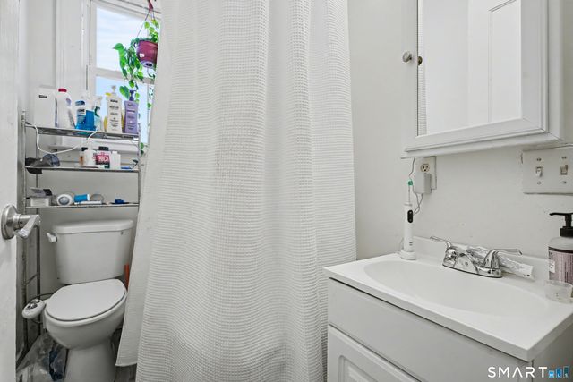 7 University Place, New Haven, CT 06511