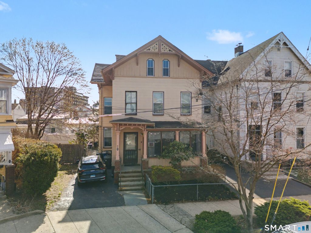 7 University Place, New Haven, CT 06511