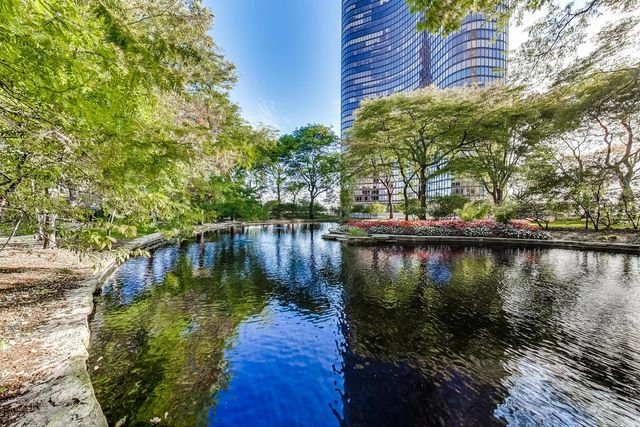 505 N LAKE SHORE Drive 5104-5, Chicago, IL 60611