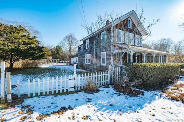 179 G Springville Road, Hampton Bays, NY 11946
