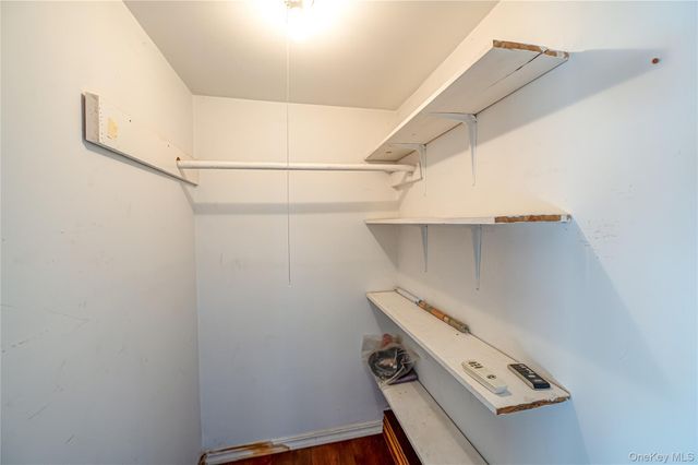 179 G Springville Road, Hampton Bays, NY 11946