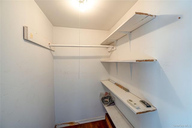 179 G Springville Road, Hampton Bays, NY 11946