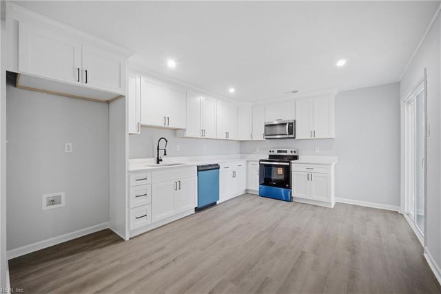 1972 Sydenham TRL, Virginia Beach, VA 23464