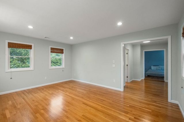 5 Derby St, Newton, MA 02465