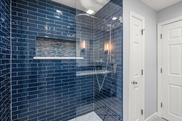 5 Derby St, Newton, MA 02465