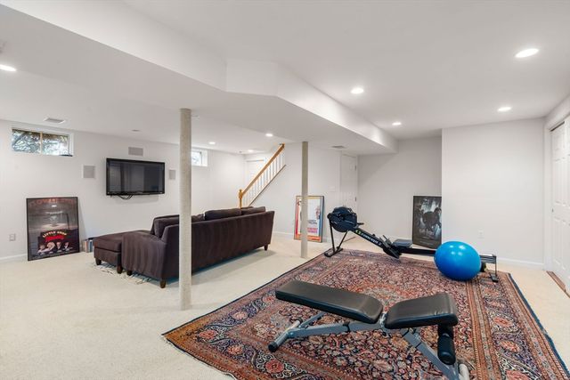 5 Derby St, Newton, MA 02465