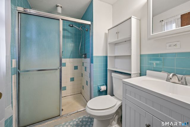 60 Roseanna Road, Southington, CT 06479