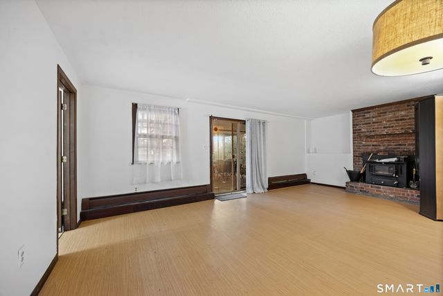 60 Roseanna Road, Southington, CT 06479