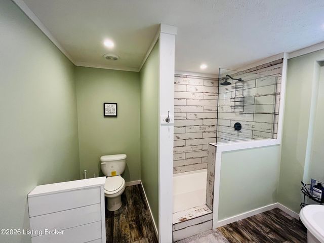 236 Lynwood Dr, Clarkson, KY 42726