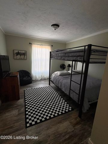 236 Lynwood Dr, Clarkson, KY 42726