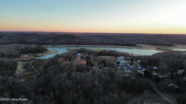 236 Lynwood Dr, Clarkson, KY 42726