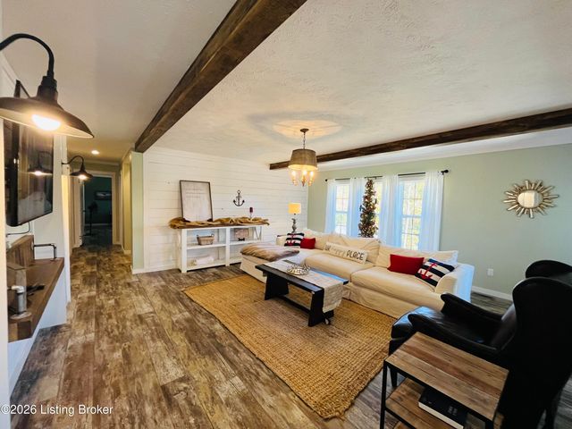 236 Lynwood Dr, Clarkson, KY 42726