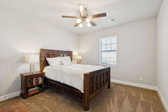 2000 Crescent Street, Fort Worth, TX 76008