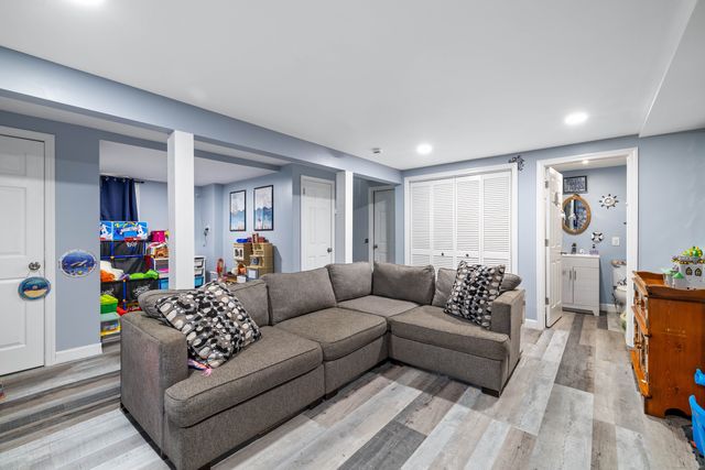 3 Parkwood Drive, Ledyard, CT 06335