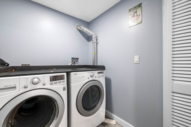 3 Parkwood Drive, Ledyard, CT 06335