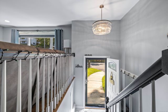 3 Parkwood Drive, Ledyard, CT 06335