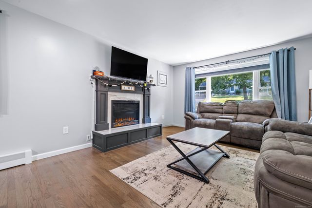 3 Parkwood Drive, Ledyard, CT 06335