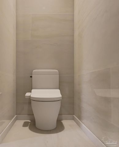 440 W Wright St, Pensacola, FL 32501