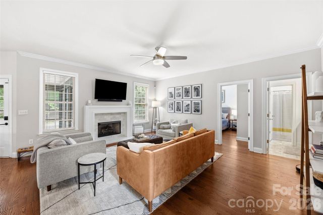 2019 Windrow Wood Court, Matthews, NC 28105