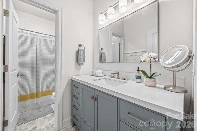 2019 Windrow Wood Court, Matthews, NC 28105