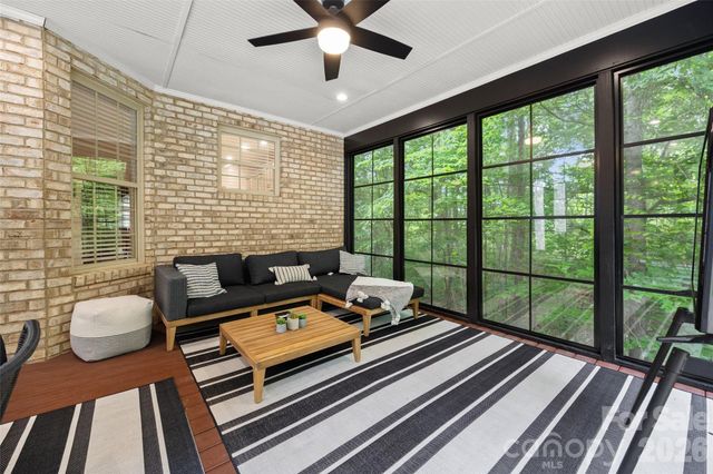 2019 Windrow Wood Court, Matthews, NC 28105
