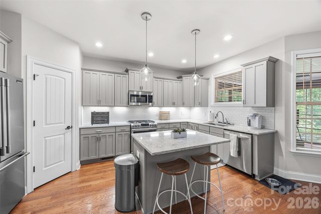 2019 Windrow Wood Court, Matthews, NC 28105