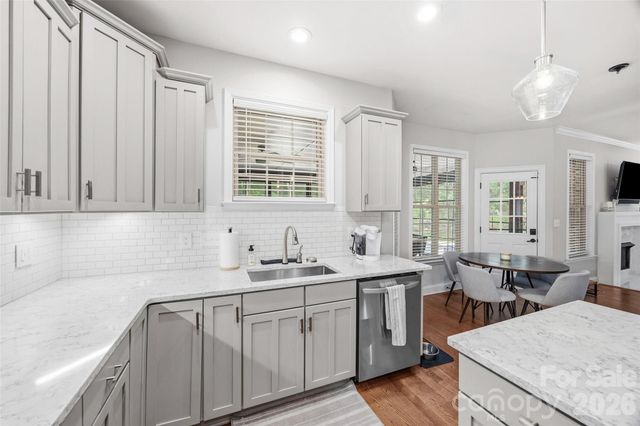 2019 Windrow Wood Court, Matthews, NC 28105