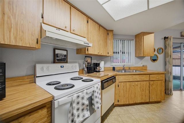 11485 TUSCANNY AVENUE, Spring Hill, FL 34608