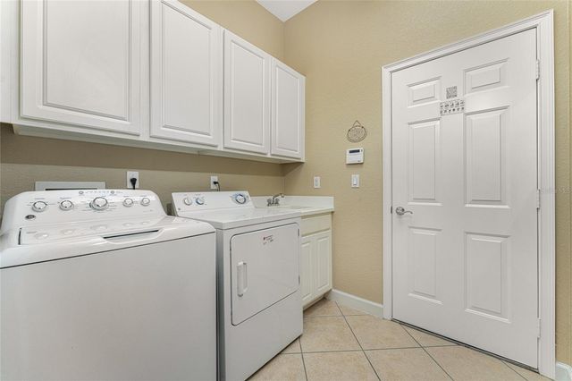 138 MONTELLUNA DRIVE, North Venice, FL 34275