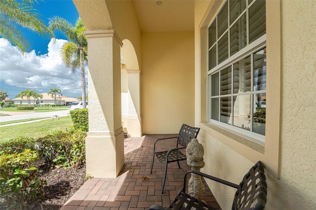 138 MONTELLUNA DRIVE, North Venice, FL 34275