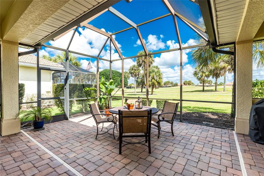 Image 44 of property listing at 138 MONTELLUNA DRIVE, North Venice, FL 34275