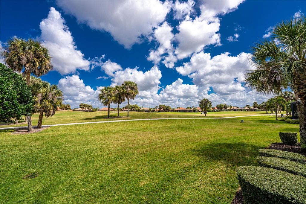 Image 50 of property listing at 138 MONTELLUNA DRIVE, North Venice, FL 34275