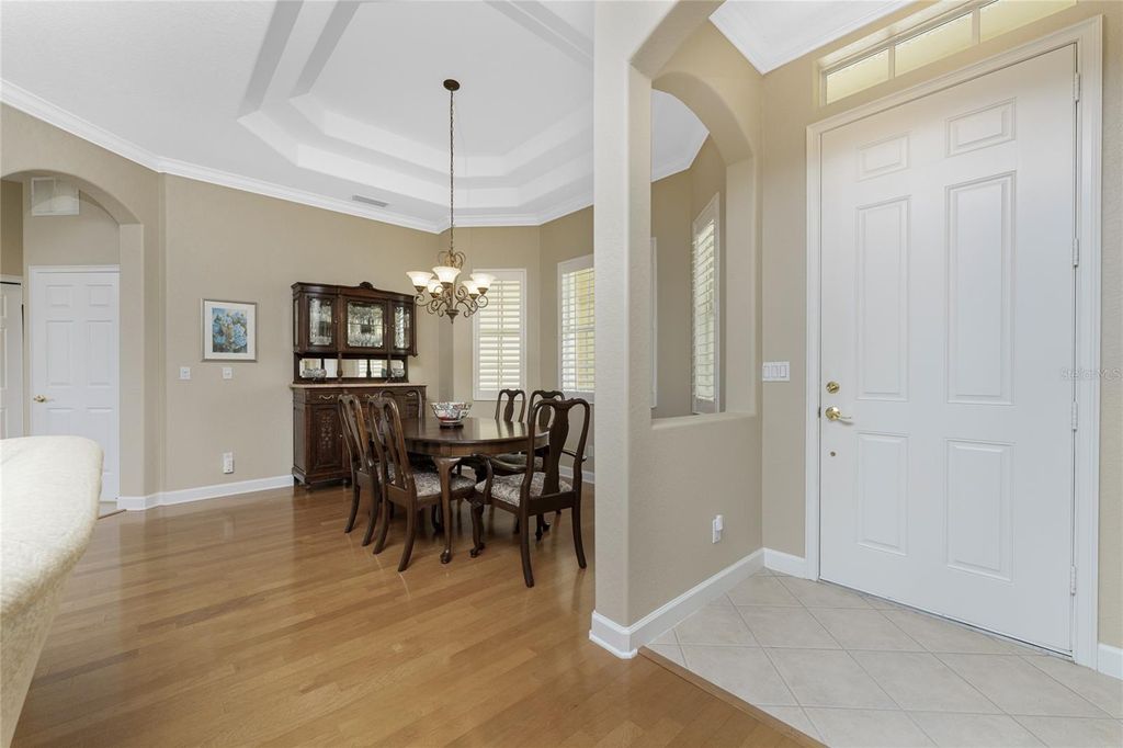 Image 7 of property listing at 138 MONTELLUNA DRIVE, North Venice, FL 34275