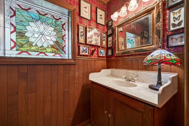 19736 Jesus Maria, Mokelumne Hill, CA 95245