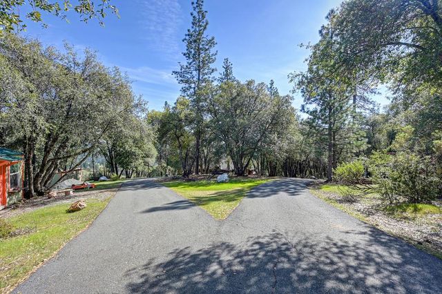 19736 Jesus Maria, Mokelumne Hill, CA 95245