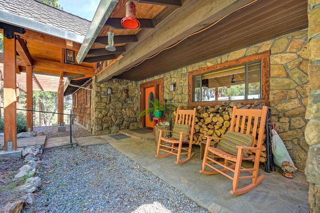 19736 Jesus Maria, Mokelumne Hill, CA 95245