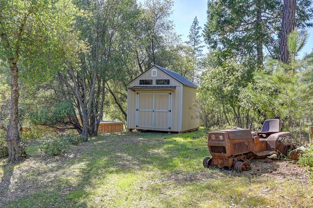 19736 Jesus Maria, Mokelumne Hill, CA 95245