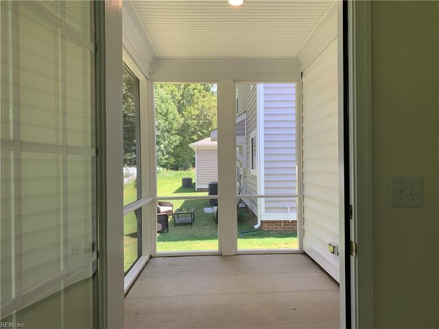 2011 Carroll Brinkley WAY, Suffolk, VA 23434