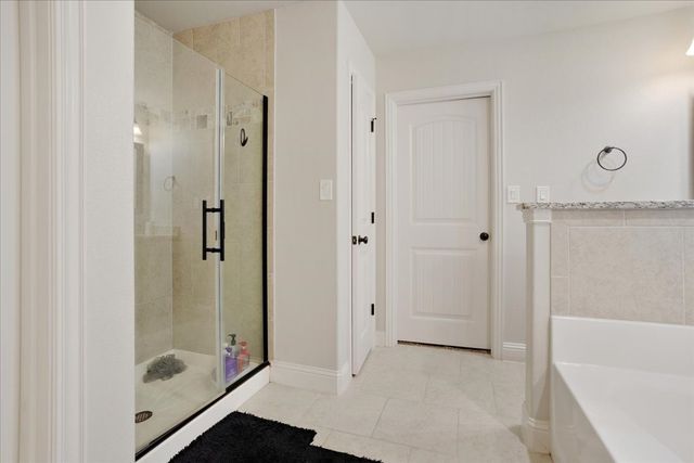 2401 Southridge Lane, Sherman, TX 75092