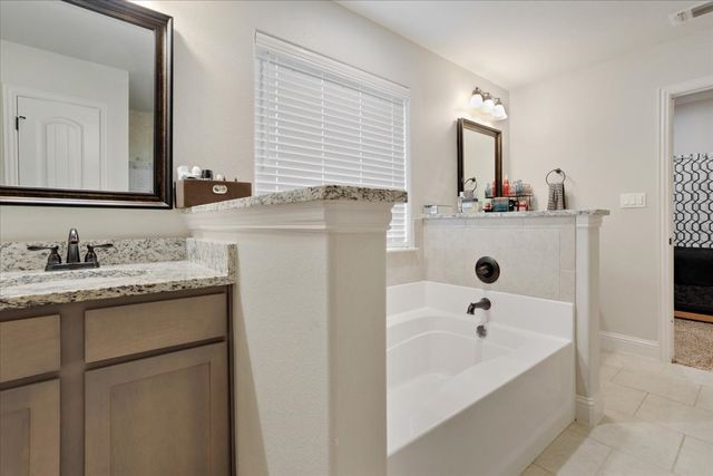 2401 Southridge Lane, Sherman, TX 75092