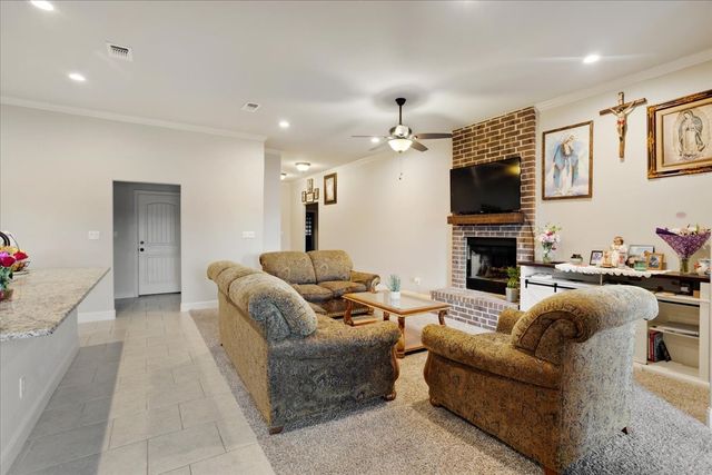2401 Southridge Lane, Sherman, TX 75092