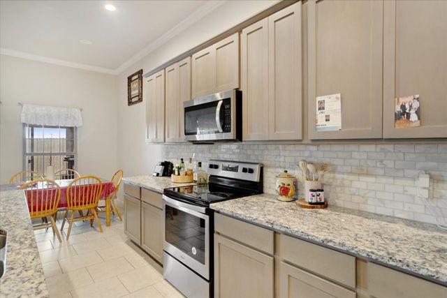 2401 Southridge Lane, Sherman, TX 75092