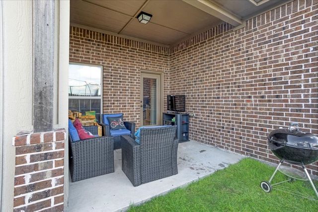 2401 Southridge Lane, Sherman, TX 75092