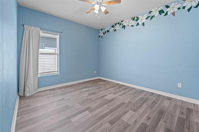 407 KESTREL DRIVE, Groveland, FL 34736